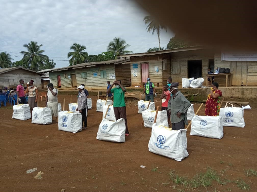Distribution Core Relief Items done by IOM Distribution Core Relief Items done by IOM